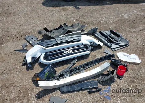 2024 Toyota Tacoma Sr 2Wd из США, поврежденный, VIN 3TYKD5HN4RT016758